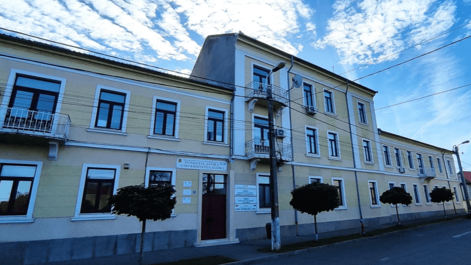 Université Agora d'Oradea